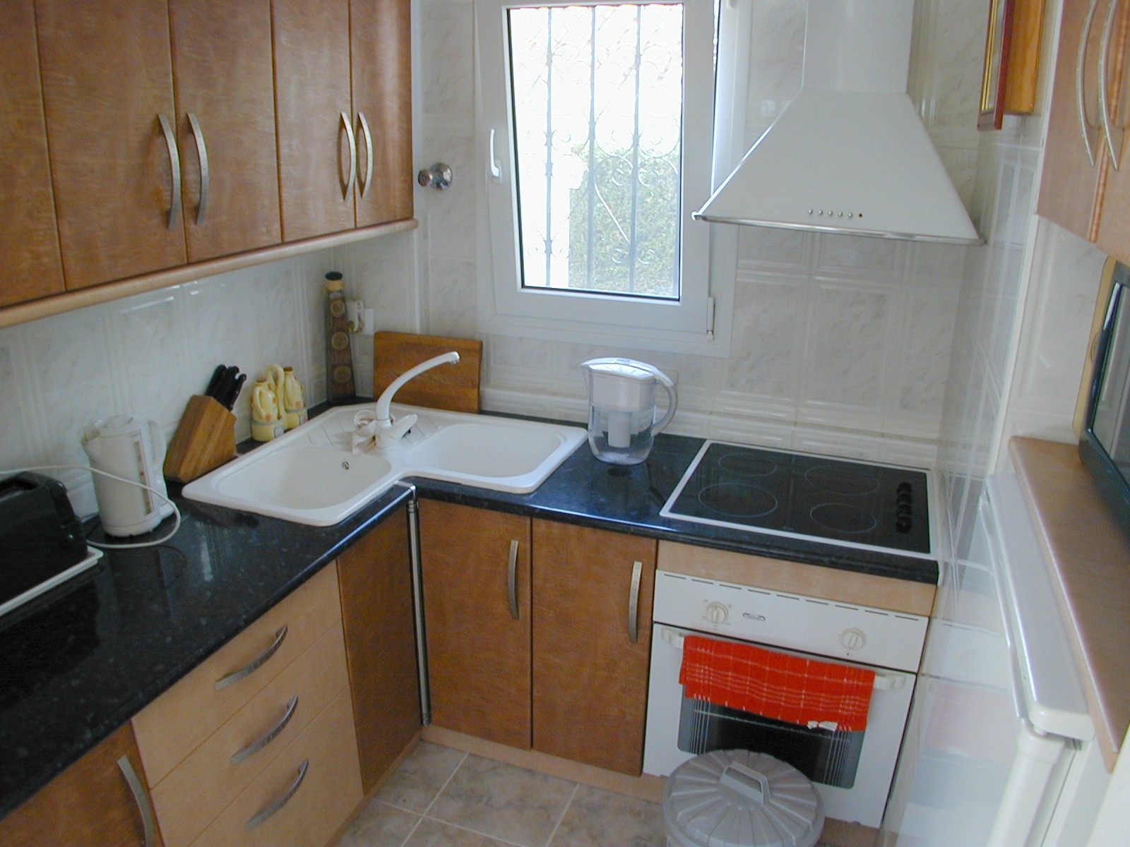 Ref G-333 - Photo four